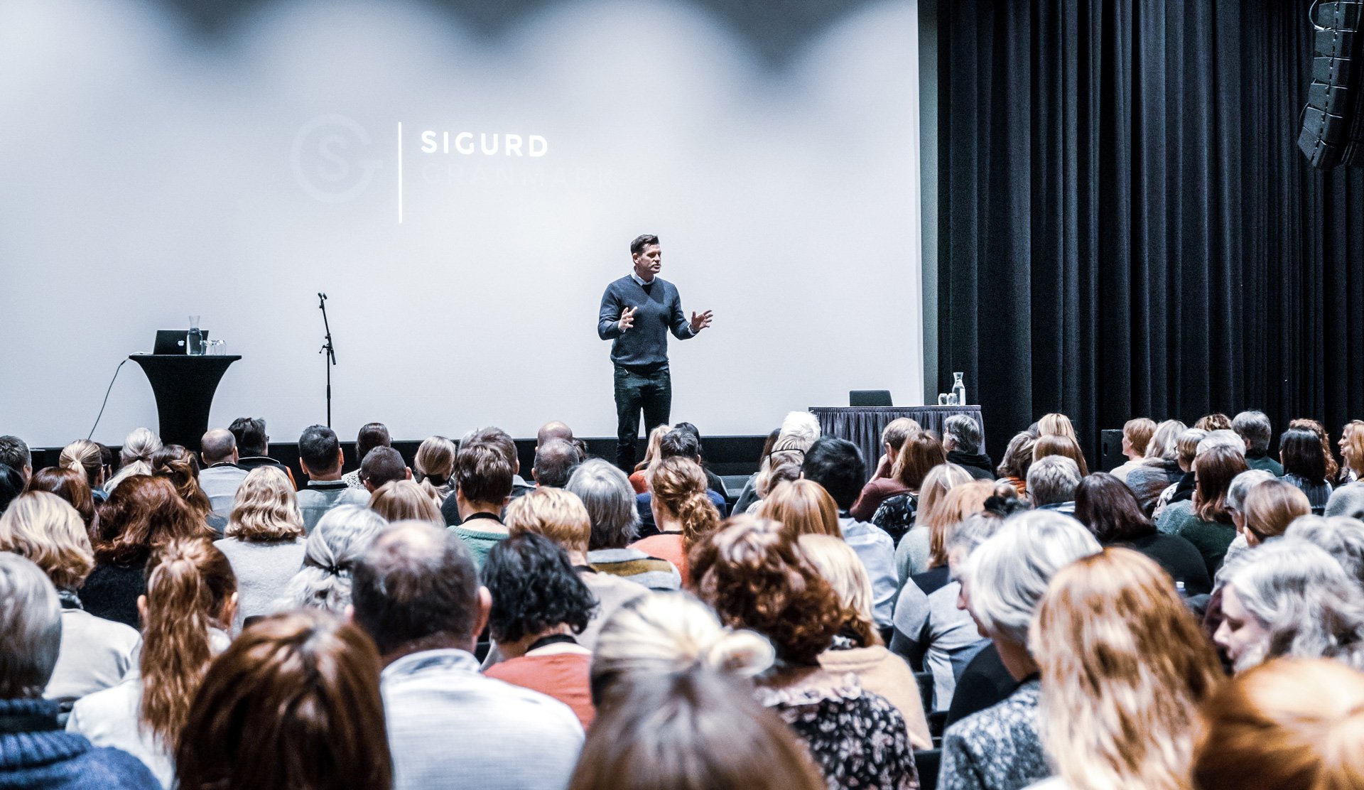 Sigurd_Bg